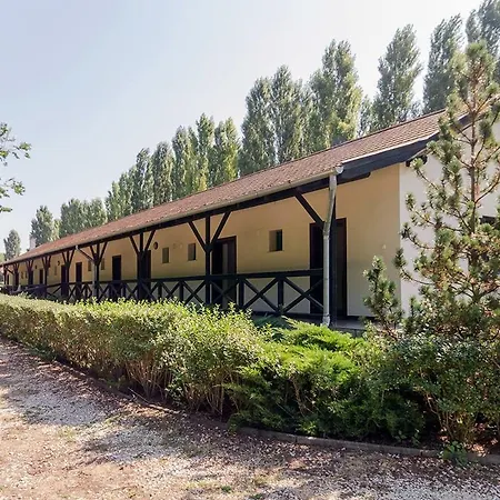 Sipito Pihenopark Hotel Pilis