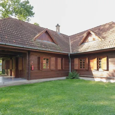 Hotel Sipito Pihenopark